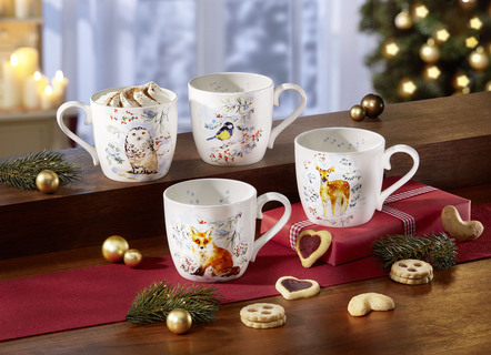 Henkelbechern aus Fine-Bone-China-Porzellan im 4er-Set