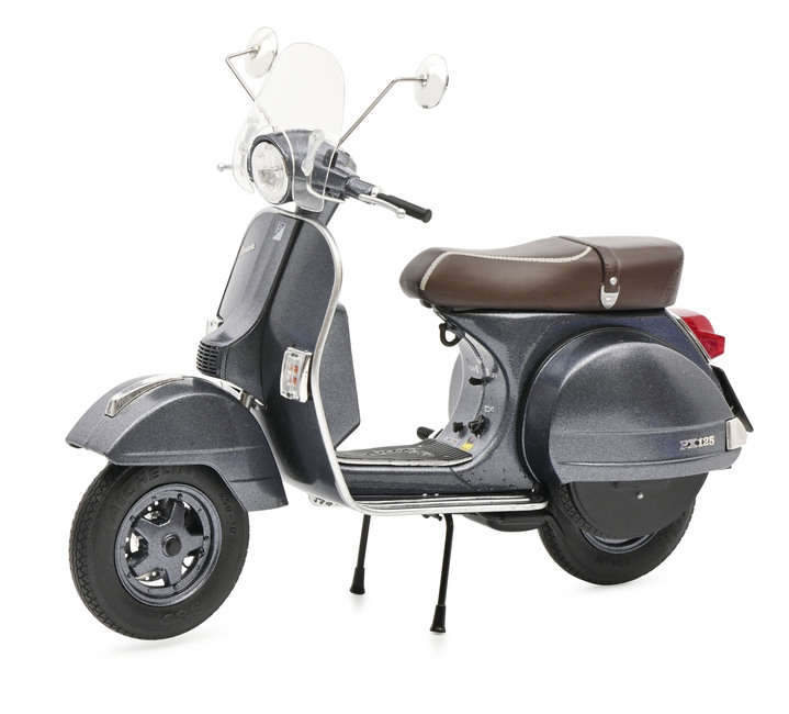 - Vespa PX 125 mit Windschutzscheibe, in Farbe GRAU-ANTHRAZITMETALLIC