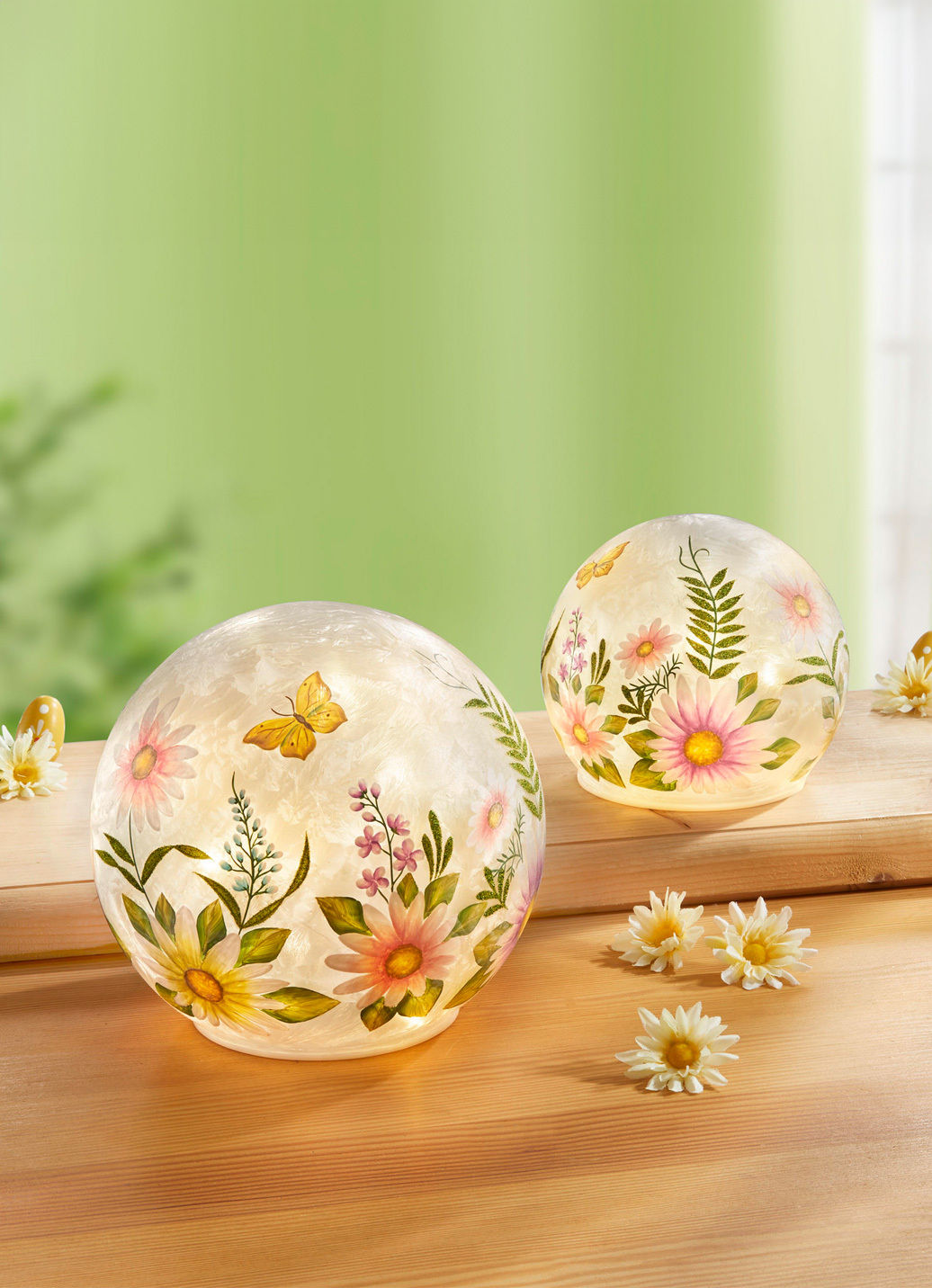 Beleuchtete Kugeln, 2erSet, aus Glas Brigitte St. Gallen