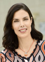 3-reihige Halskette mit Glassteine 