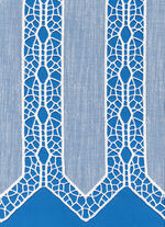 Kurzstore mit aufwendig gearbeiteter Macram&eacute;- Spitze 