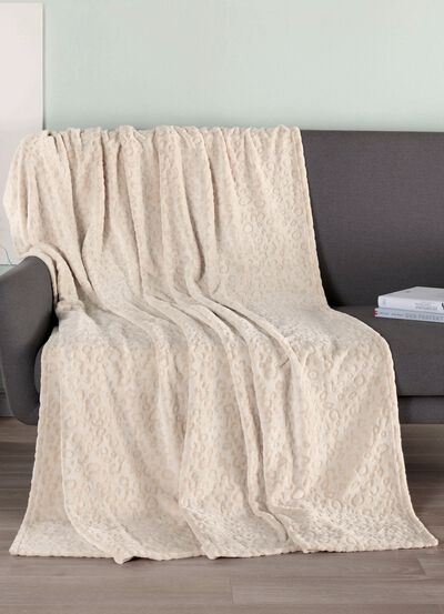 Wohndecke mit Leoparden-Optik 