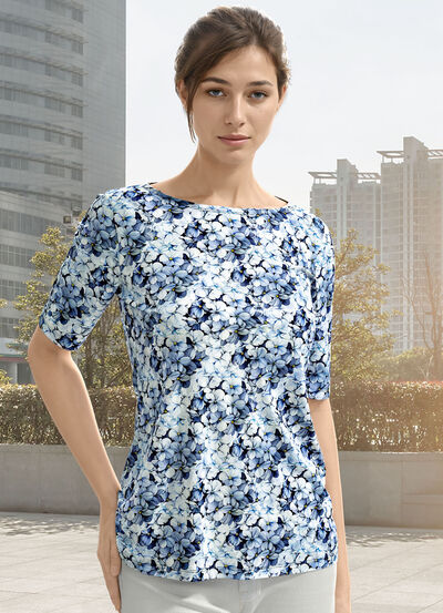 Shirt mit flachem Halsausschnitt 