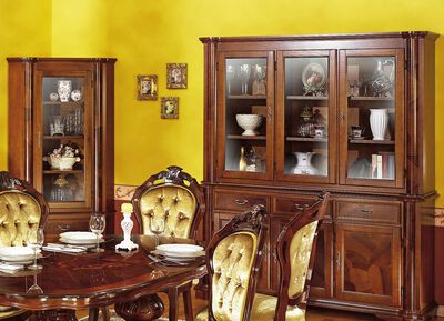 Esszimmer-Möbel mit Wurzelholzfurnier 