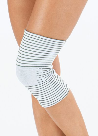 Kniebandage mit Kupferfaser von &laquo;VITALmaxx&raquo; 