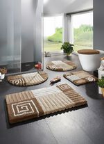 Badgarnitur mit rutschhemmener  R&uuml;ckseite 