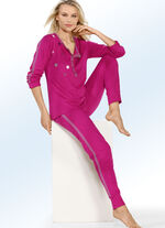 Pyjama mit Sternchen und Galonstreifen 