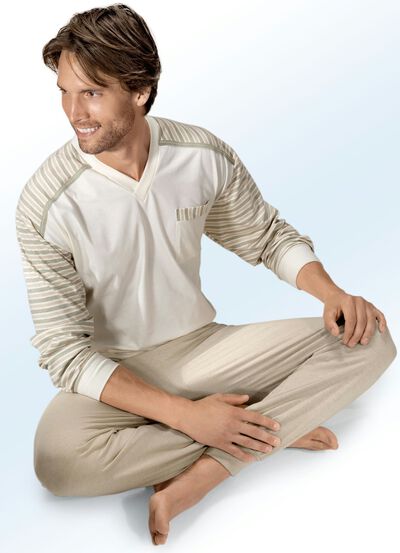 Götting Pyjama mit V-Ausschnitt und Bündchenabschlüssen, Naturfaser 