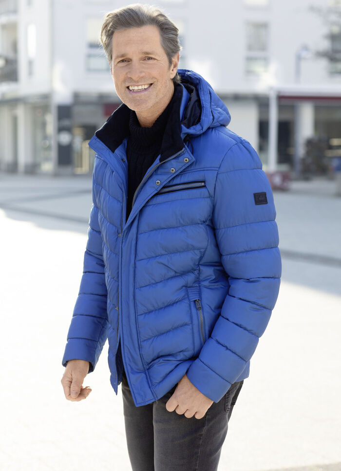 Steppkurzjacke von &laquo;New Canadian&raquo; 