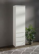 Schrank in modernem Design 