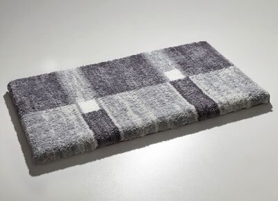 Badteppiche mit rutschhemmender R&uuml;ckseite 