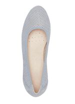 ELENA EDEN Pumps mit luftiger Perforation HELLBLAU