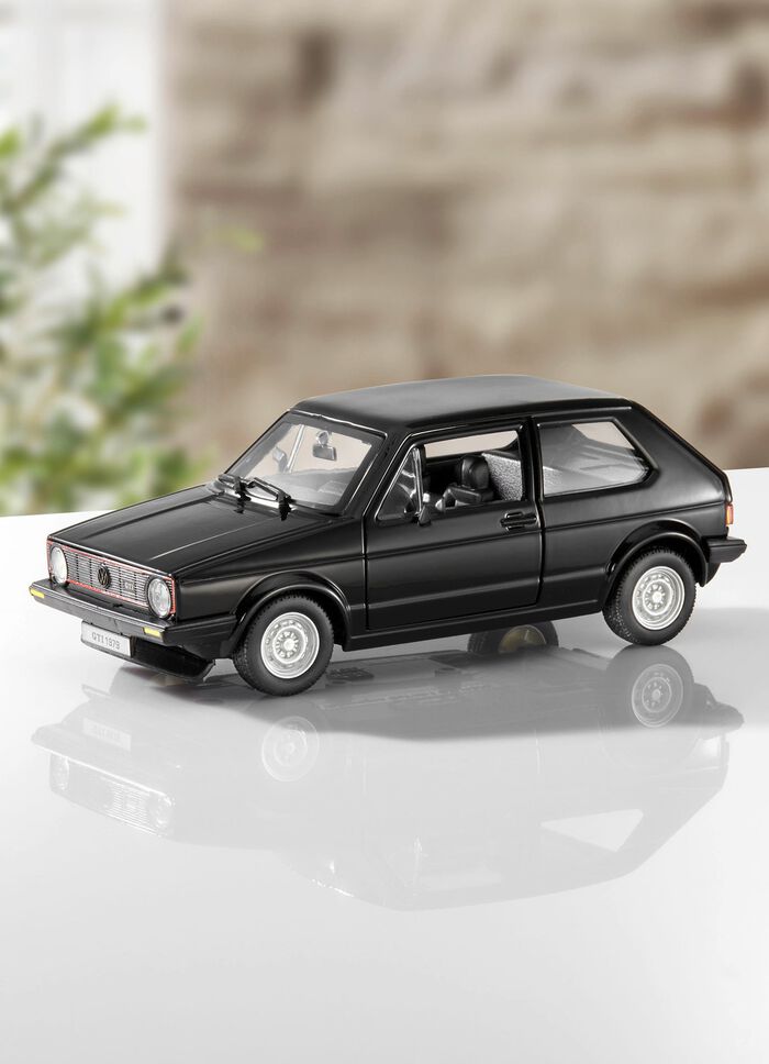 VW Golf 1 GTI von 1979 mit beweglichen T&uuml;ren 