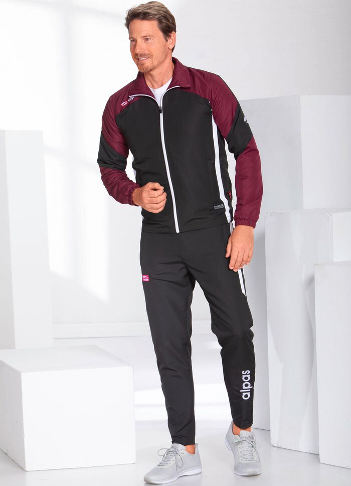 Freizeitanzug von &laquo;Alpas&raquo; 