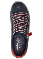 Andrea Conti Sneaker mit pfiffiger Kontrast-Schn&uuml;rung 