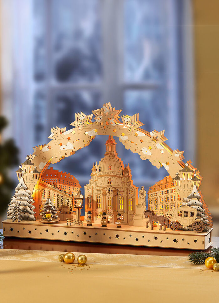 Schwibbogen aus Holz mit LEDs 