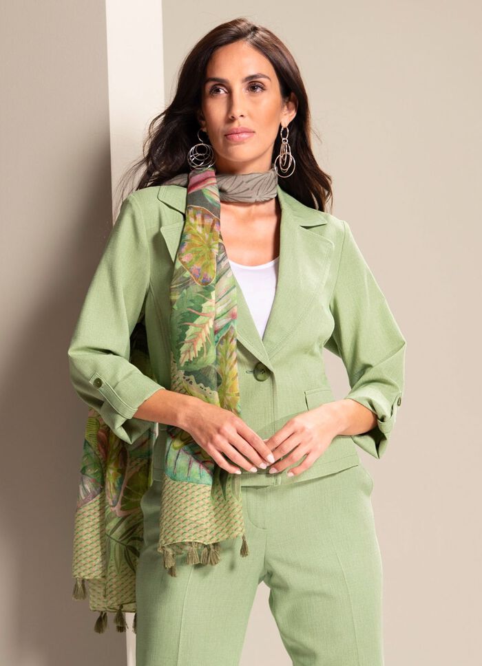 Schal mit Quasten an den Enden 