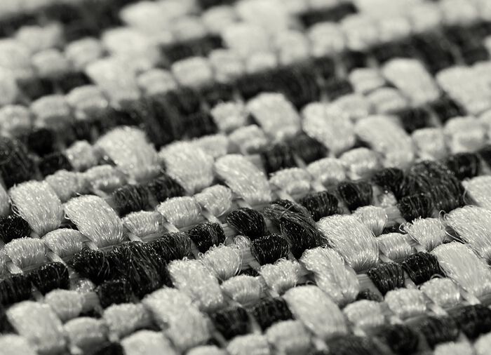 Br&uuml;cken und Teppich f&uuml;r drinnen und draussen 