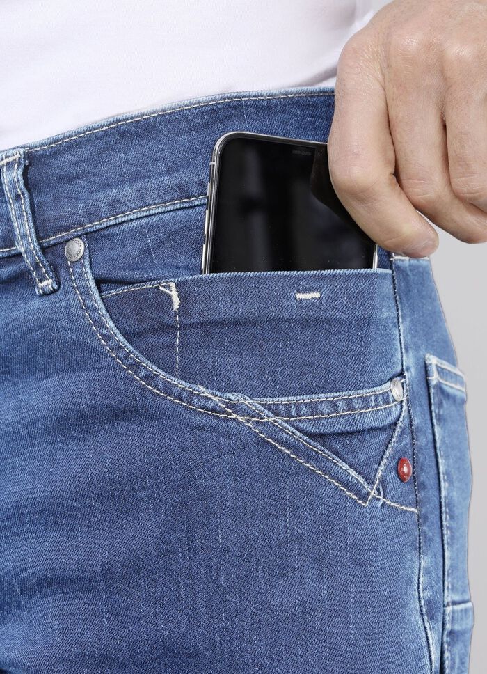 &laquo;Francesco Botti&raquo;-Jeans in 3 Farben 