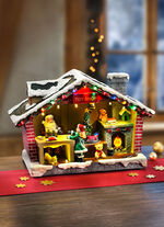 Beleuchtetes Weihnachtshaus 