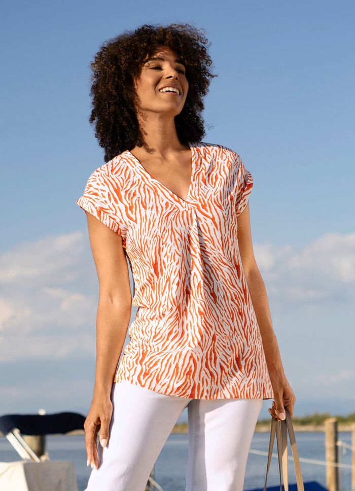 Shirt mit &uuml;berschnittener Schulterpartie 