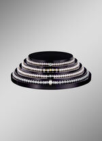 Halskette mit Süsswasser-Zuchtperlen, echt Smaragd und Brillanten 