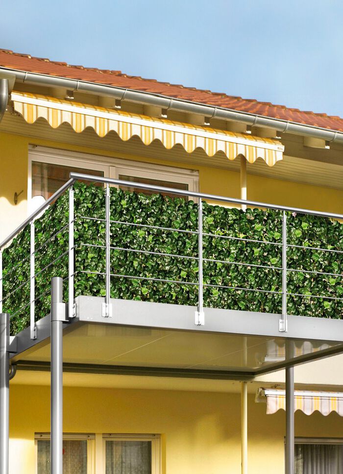 Praktischer Sichtschutz aus stabilem Kunststoffgeflecht 