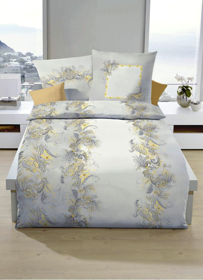 B&uuml;gelleichte Bettw&auml;sche-Garnitur mit Reissverschluss 