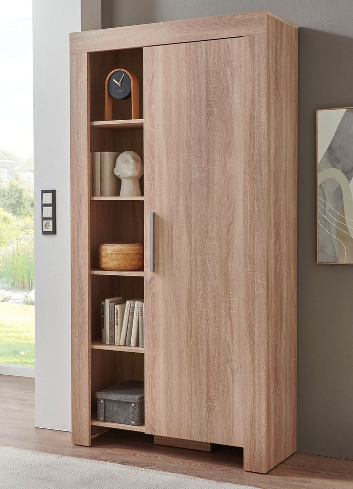 Schrank mit Griffen in Aluminium-Optik 