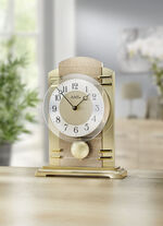 Tischuhr mit Holzgehäuse aus dem Hause AMS GOLD