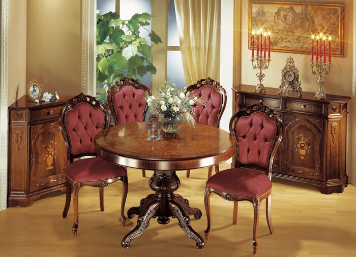 Teilmassive, nussbaumfarben furnierte Kommoden 