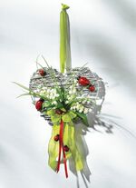 Weidenherz mit Maiglöckchen 