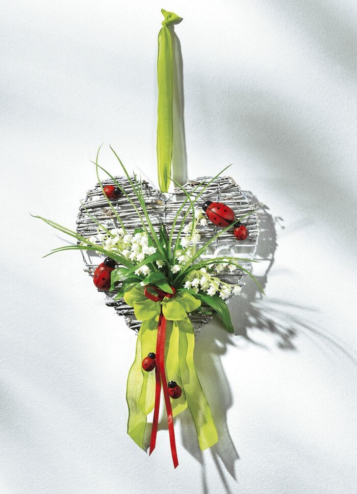 Weidenherz mit Maiglöckchen 