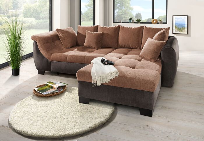 Bequeme Polsterecke mit Bettfunktion 