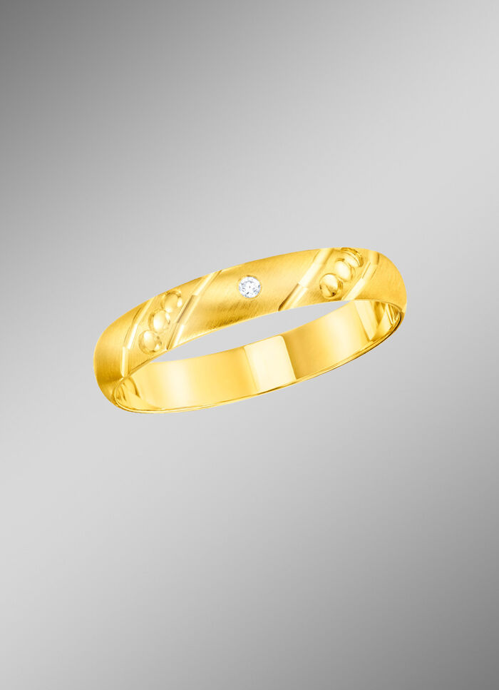 Schicker Trauring mit mattierter Ringschiene 