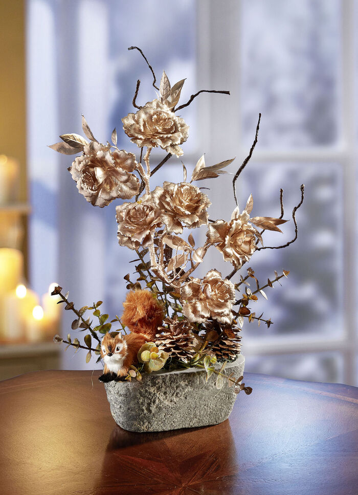 Rosen-Arrangement in Schale 