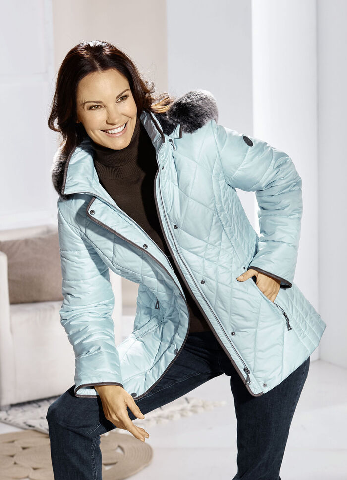 Jacke mit figurfreundlicher Längssteppung seitlich GLETSCHER