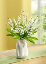 Maiglöckchen in Keramikvase, 