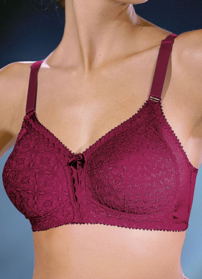 Format BH mit unterlegten Spitzencups BORDEAUX