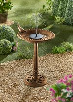 Vogelbad mit Springbrunnen 