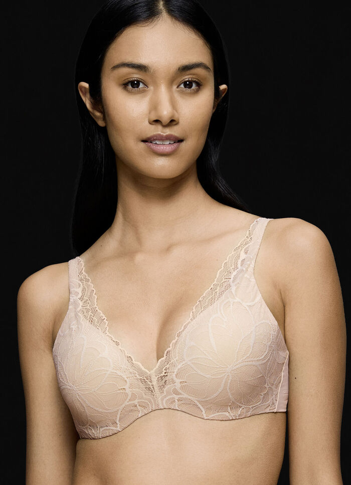 Triumph Body Make-Up Illusion Lace BH mit flexiblen Komfortbügeln PUDER