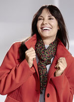 Schal mit Raubtierfell-Dessin 