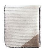 Wohndecke mit H&auml;kelsaum 