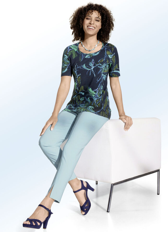 Hose mit angesagten Beinschlitzen AQUA