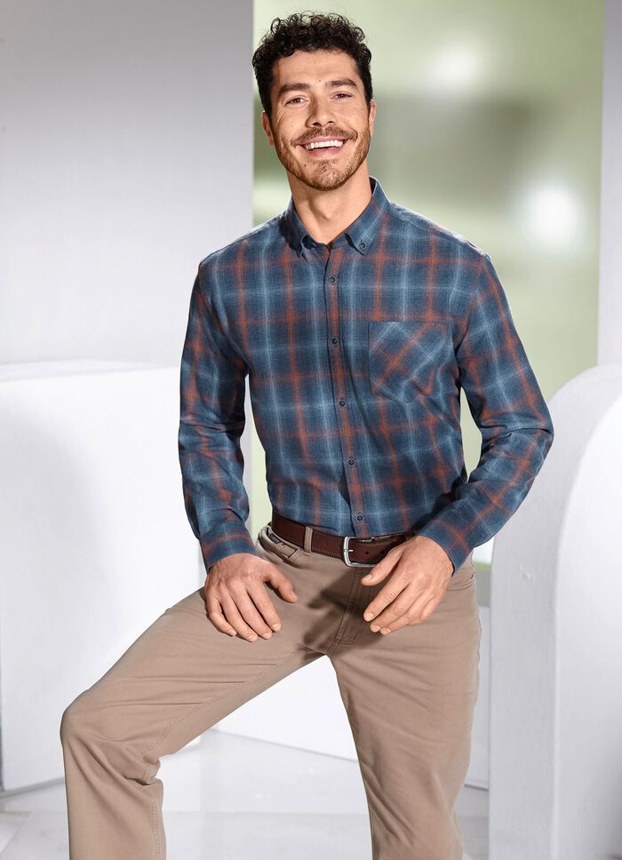  Hemd mit Button-Down-Kragen 