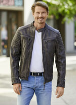 Lederkurzjacke mit Zierstepp 