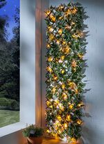 Beleuchtetes Wandgitter 