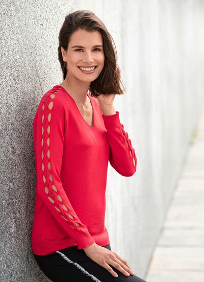 Pullover in weicher leicht gl&auml;nzender Qualit&auml;t 