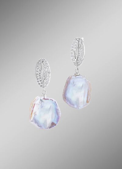 Ohrringe mit Keshi-Perlen und synth. Zirkonia 