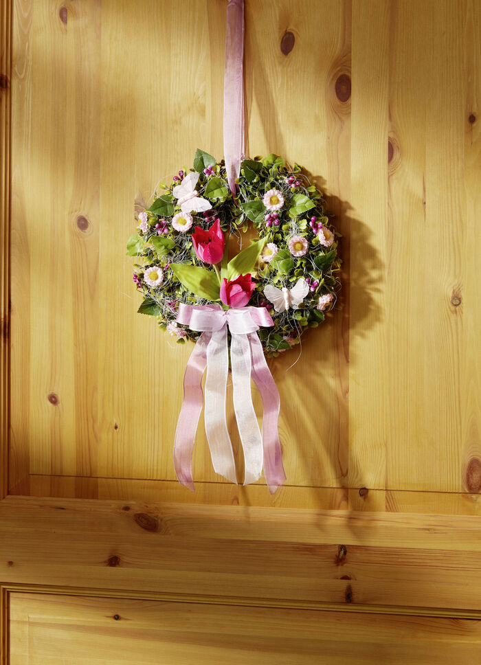 Toller Wandkranz mit roten Tulpen 